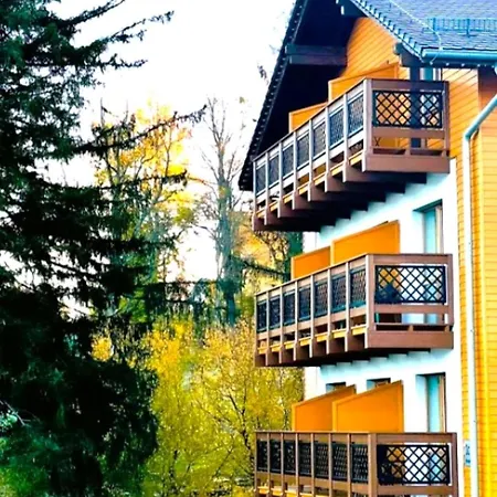 Yellow Garden Apartamento *